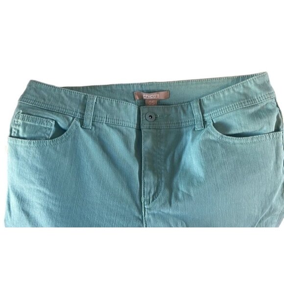 Chicos Platinum Aqua Breeze Skimmer Crop Jeans w/Embellished Back Pockets Sz 0.5 - Picture 6 of 9
